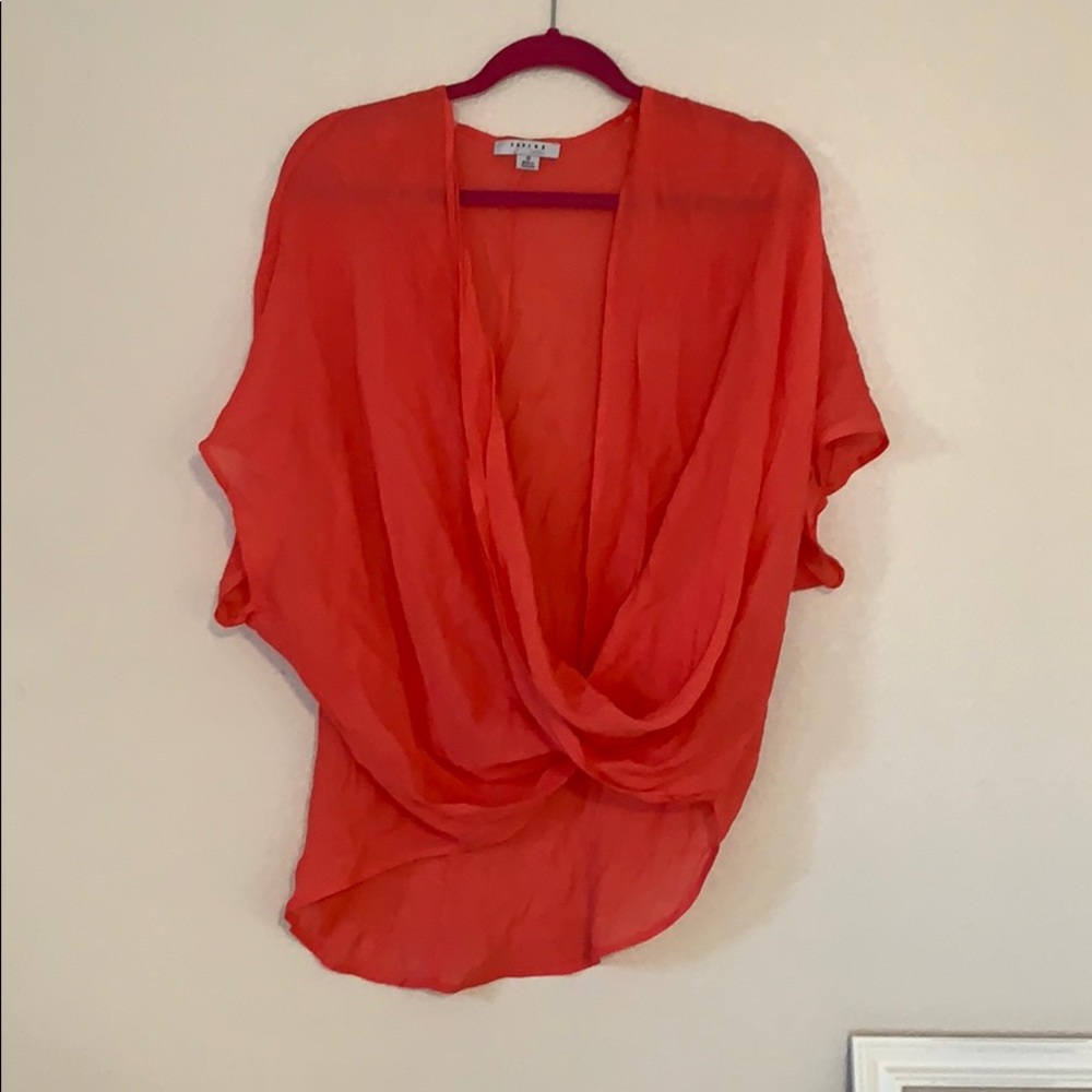 Coral wrap top